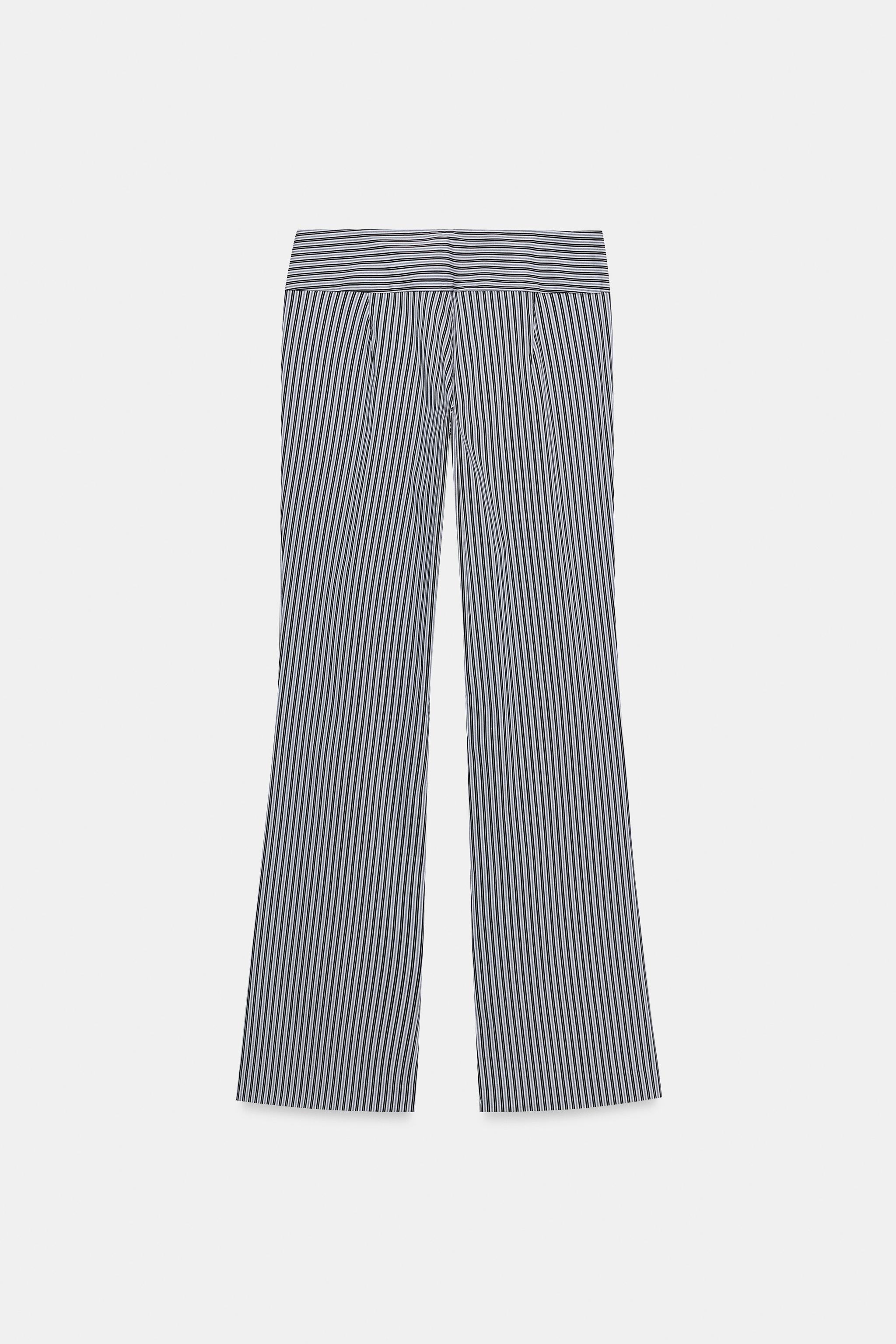 PANTALON FLARE À RAYURES